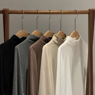 Half-neck long-sleeved T-shirt