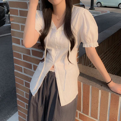 Ribbon frill puff short-sleeved blouse