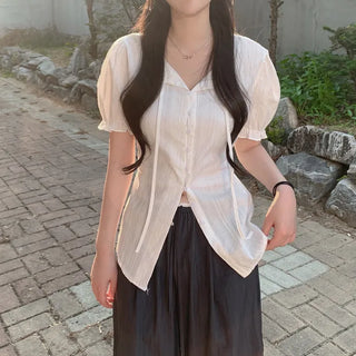 Ribbon frill puff short-sleeved blouse
