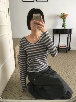 (3 colors) Striped T-shirt