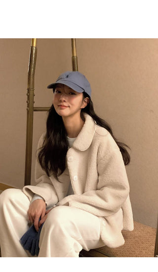 Boa Collar Mouton Coat