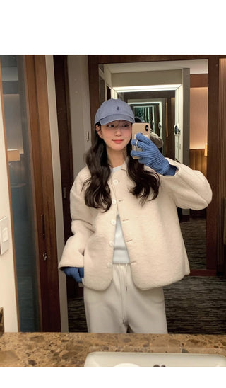 Boa Collar Mouton Coat