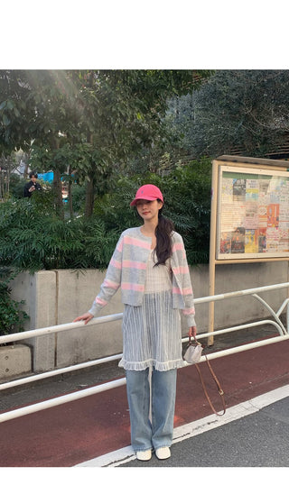 Striped border knit cardigan
