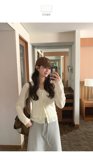 (3 colors) Perforated Cropped Cardigan