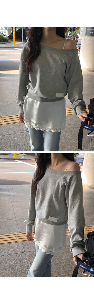 One-shoulder lettering sweatshirt