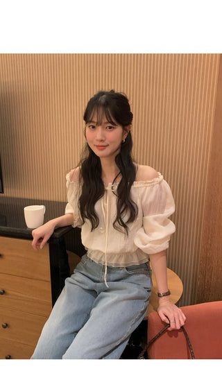 Off-shoulder blouse
