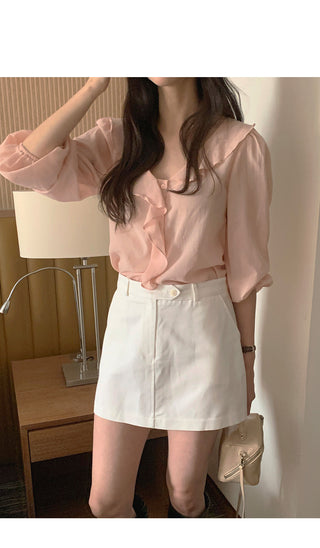 Frill blouse