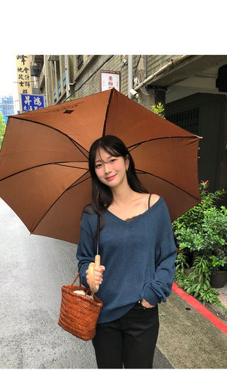 [4 colors] V-neck sleeveless knit