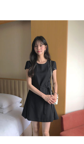[2 colors] Belt Flexible Dress