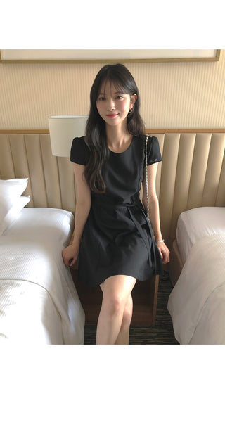 [2 colors] Belt Flexible Dress