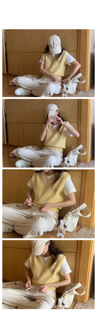 V-neck knit vest (9 colors)