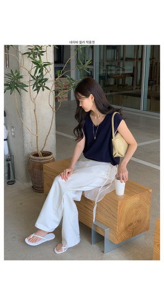 Cashmere V-neck knit vest