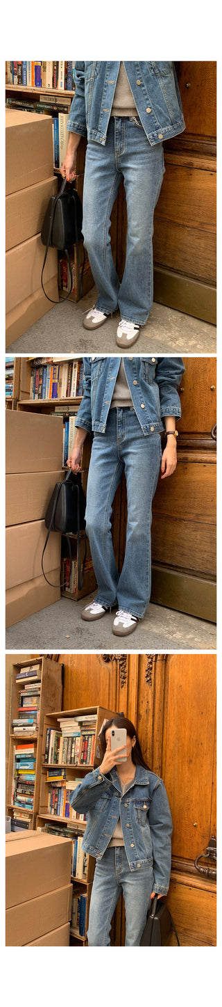 Signature Slim Bootcut Vintage Denim Pants