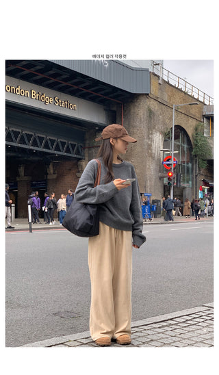Round wool knit
