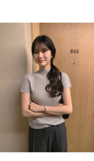 [3 colors] Pleated T-shirt