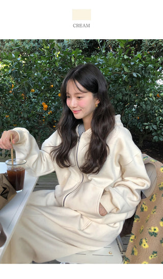 (2 colors) Fleece-lined hooded zip-up jacket with lettering