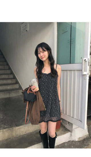 (2 colors) Flower Camisole Dress