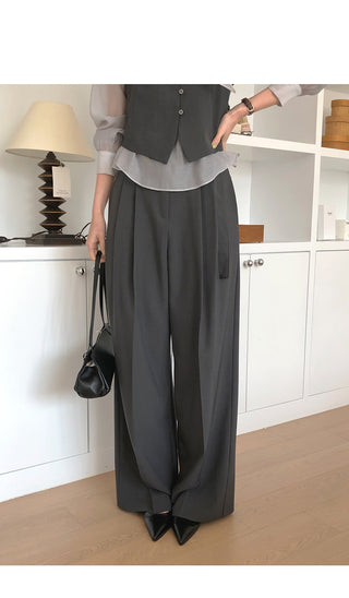 Belted slacks