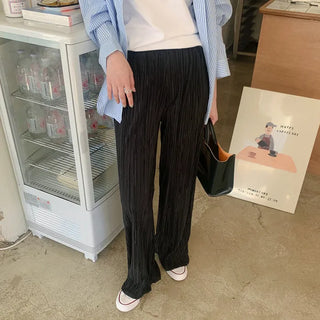 Pleated elastic waist pants