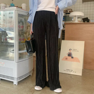 Pleated elastic waist pants