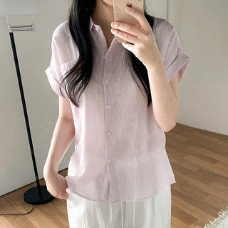 Non-sticky, cool-feeling summer short-sleeved roll-up shirt/blouse