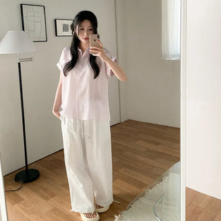 Non-sticky, cool-feeling summer short-sleeved roll-up shirt/blouse