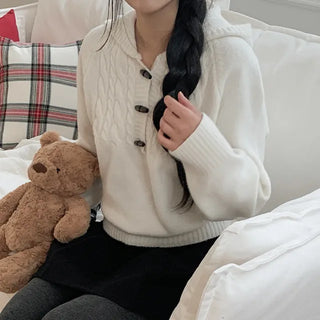 Hooded wool cable knit sweater
