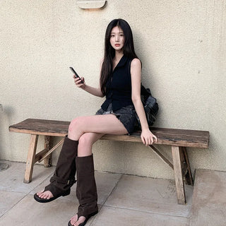 [2 colors] Collared halter neck shirred camisole blouse