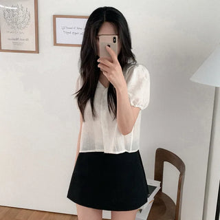 Frill collar puff blouse