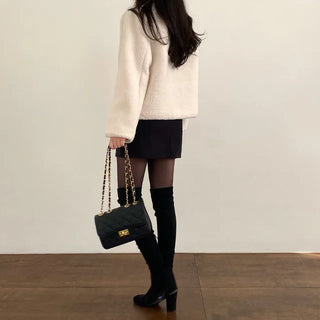 Boa quilted loose-fit short fur jacket