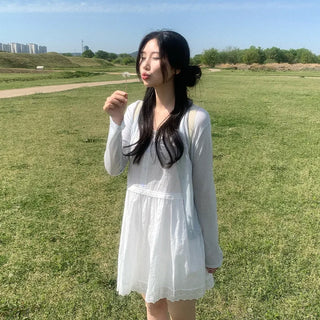 [5 colors] See-through V-neck cardigan