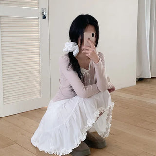 Ribbon lace layered style T-shirt