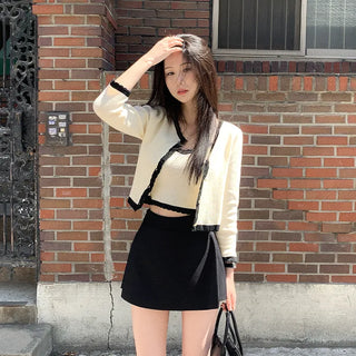 (Set) V-neck cropped sleeveless top & cardigan set