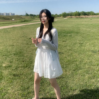 [5 colors] See-through V-neck cardigan