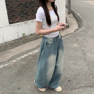 (Set) Flower Holder Neck Camisole Layered T-Shirt