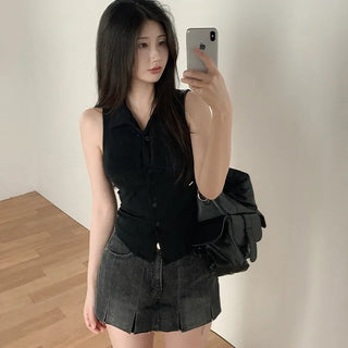 [2 colors] Collared halter neck shirred camisole blouse