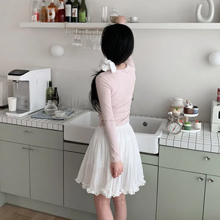 Ribbon lace layered style T-shirt