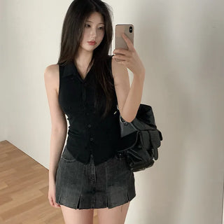 [2 colors] Collared halter neck shirred camisole blouse