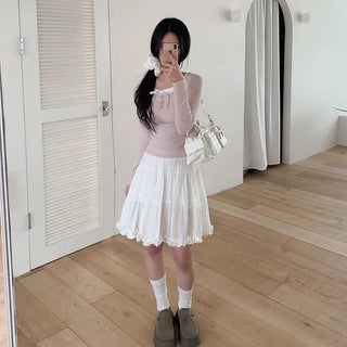 Ribbon lace layered style T-shirt
