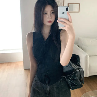 [2 colors] Collared halter neck shirred camisole blouse
