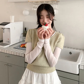 Round neck layered short-sleeved knit