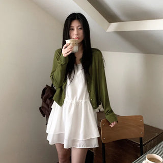 Slim round neck knit cardigan