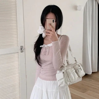 Ribbon lace layered style T-shirt