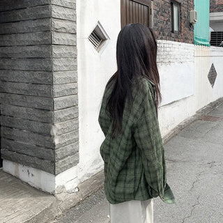 Vintage-style oversized check shirt
