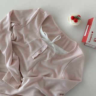 Ribbon lace layered style T-shirt