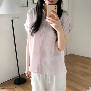 Non-sticky, cool-feeling summer short-sleeved roll-up shirt/blouse