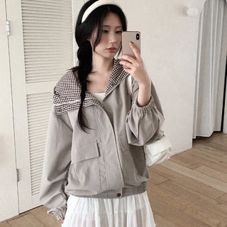 Checkered pattern hooded mountain parka