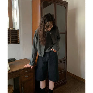 Half denim pants