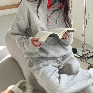 Fleece high-neck button sweatshirt