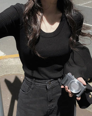 Slim Scoop Neck Knit